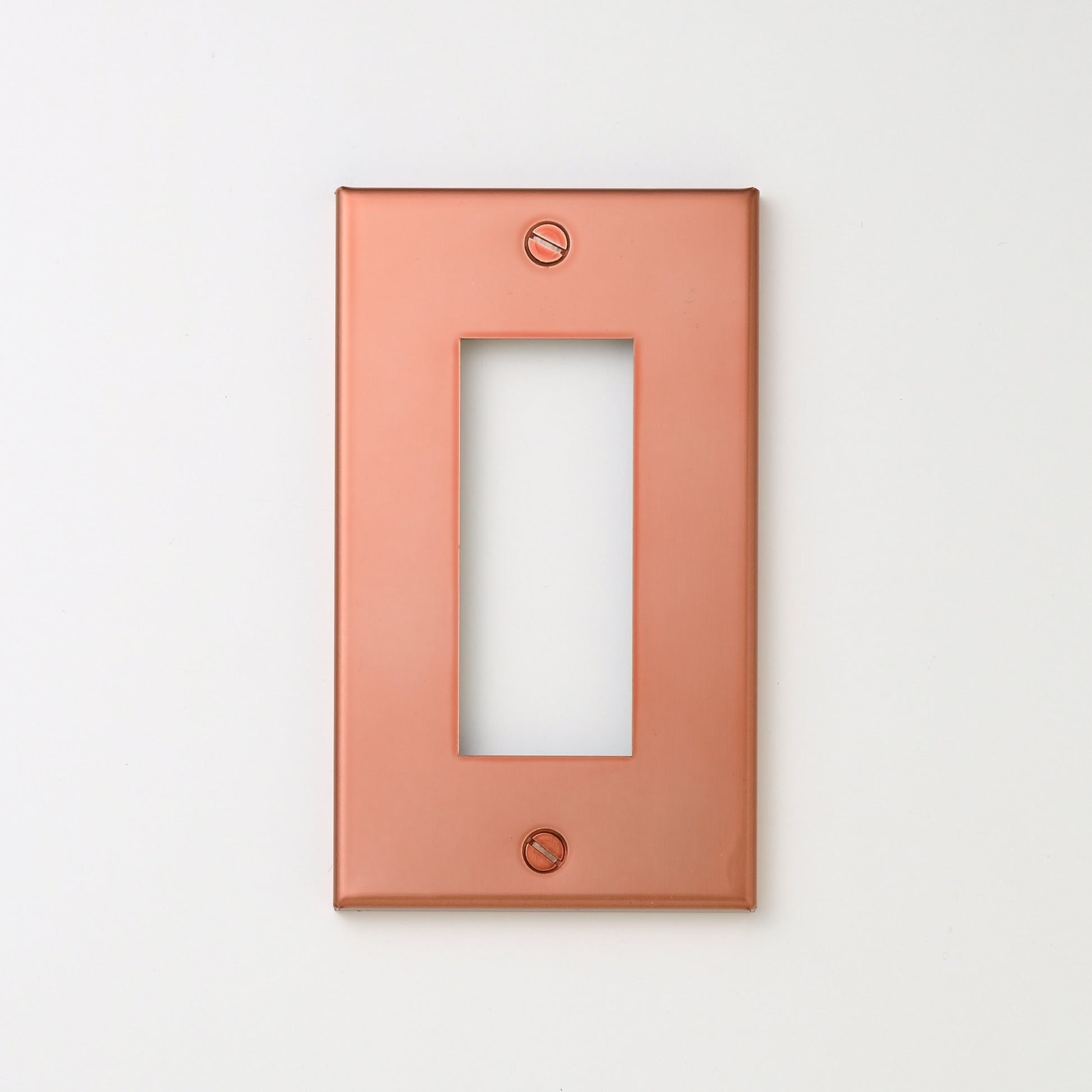 コンセンティック 銅色 プレート１連３口用 