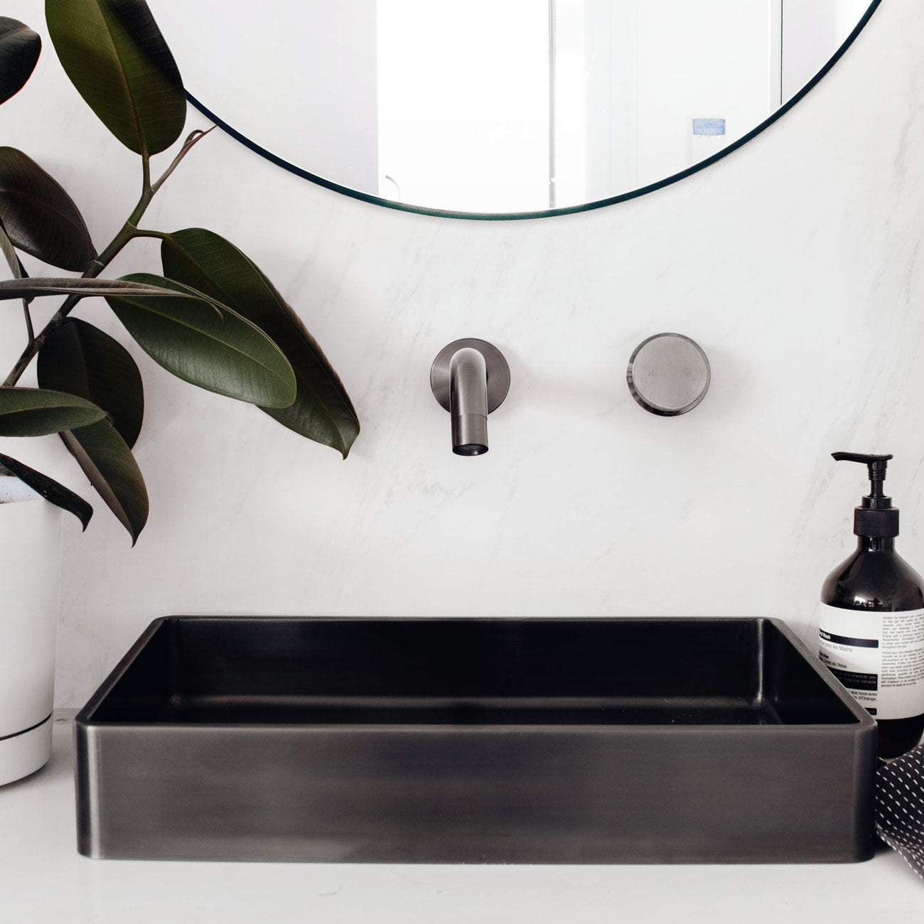 オラ流域シンク470mm ガンメタル