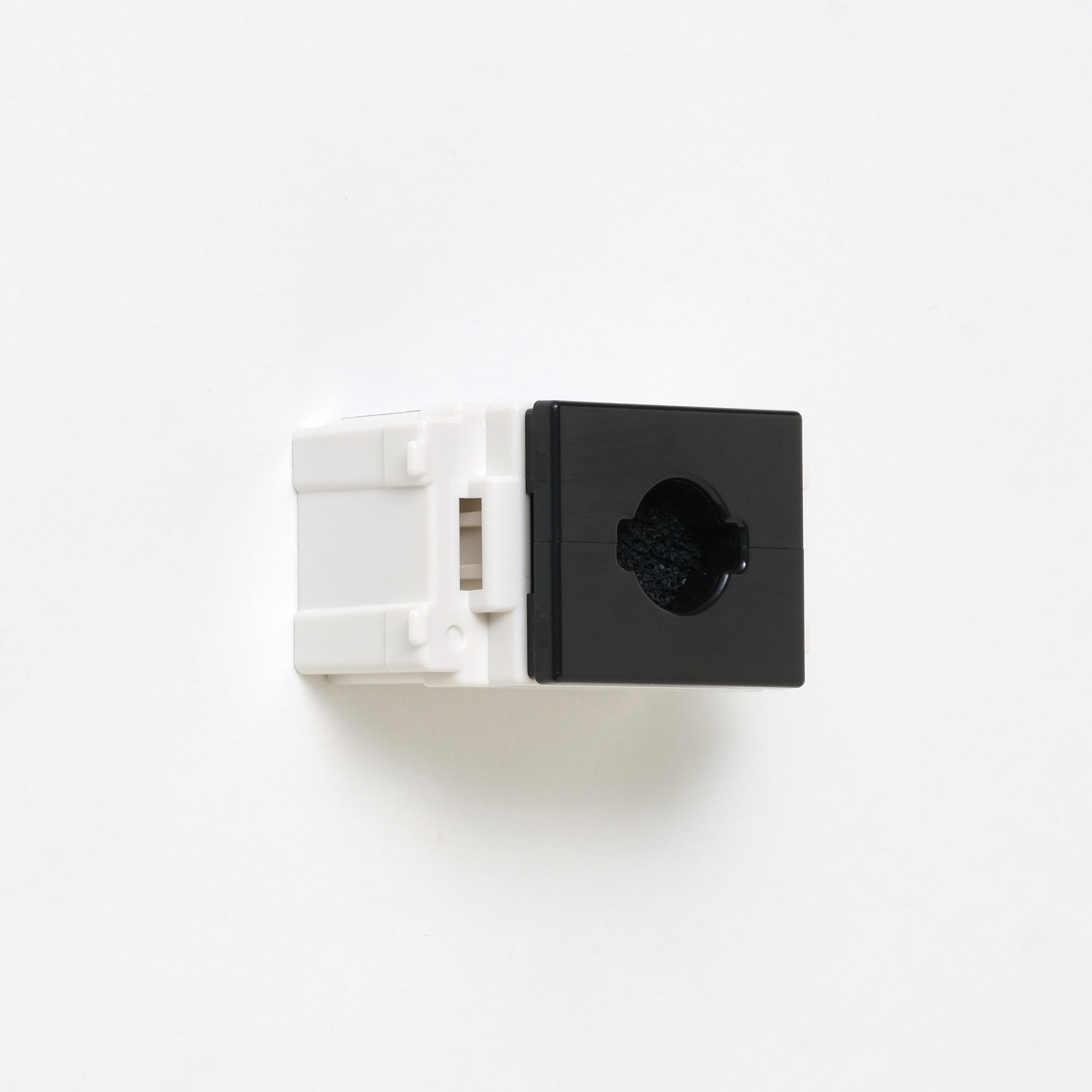 NKシリーズ　マルチケーブルホルダー　ブラック