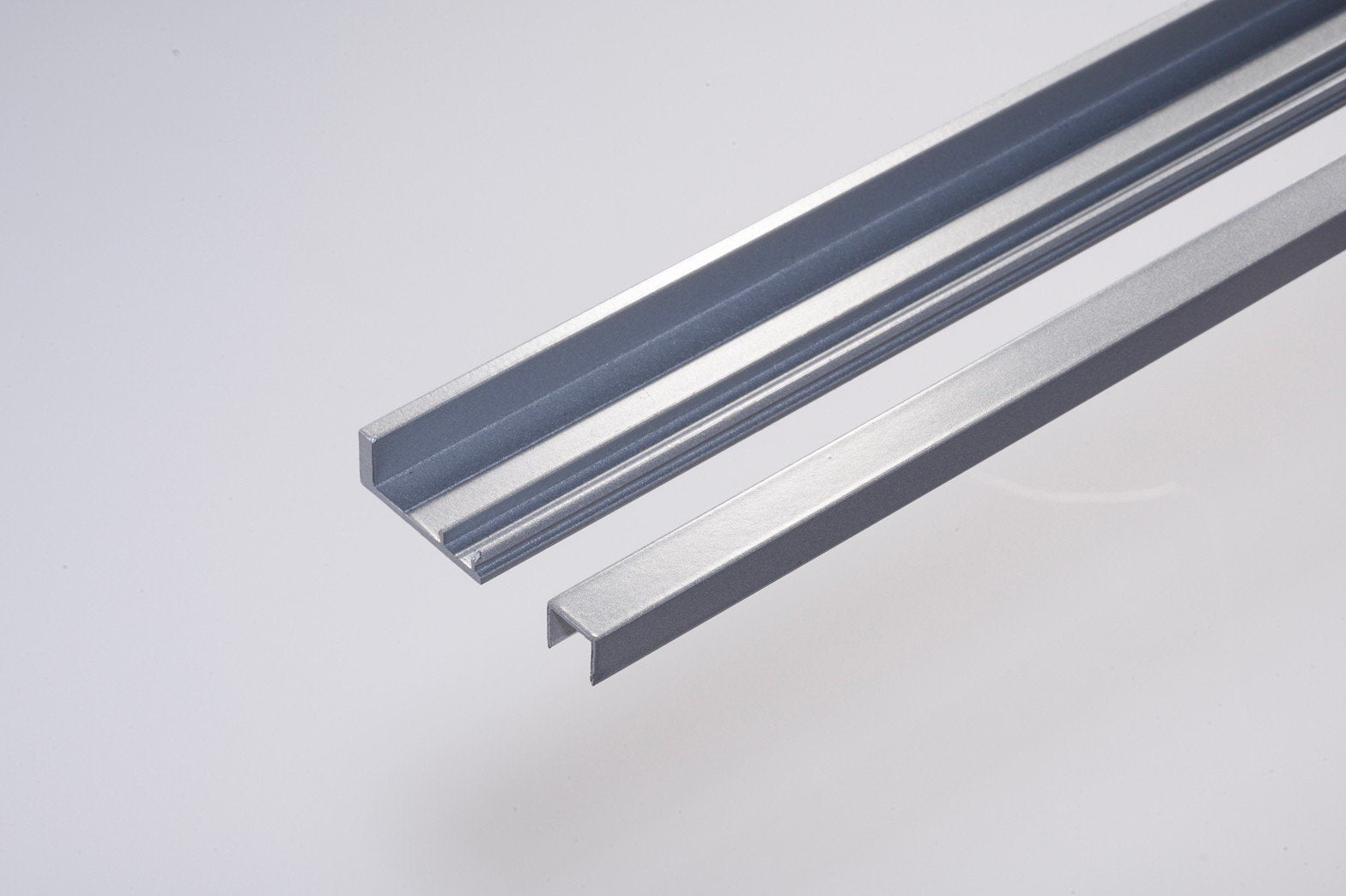 窓 アルミサッシ 窓リフォーム 窓枠リフォーム ガラス枠 窓フレーム ガラスリフォーム FIX窓 ガラス窓 DIY 大工 窓施工 Fix窓 サッシDIY 窓枠DIY フォックス窓