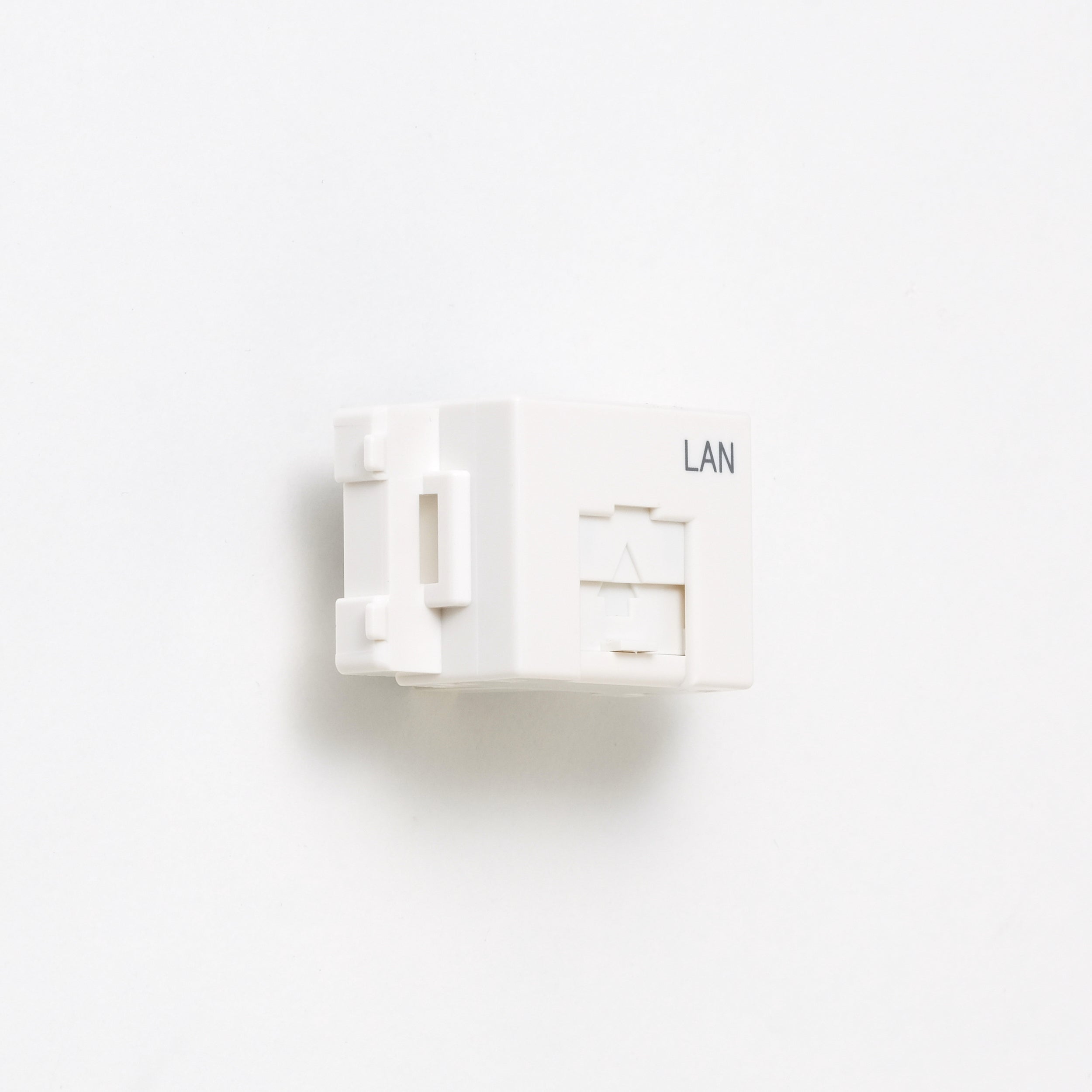 NKシリーズ　埋込モジュラジャック8極8心　ホワイト