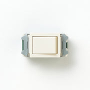 パナソニック　埋込スイッチ シングル　一連一口用　ホワイト