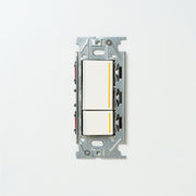 NKシリーズ　片切、3路チェックランプ（オレンジ）スイッチダブル（上段大） １連３口用 ホワイト