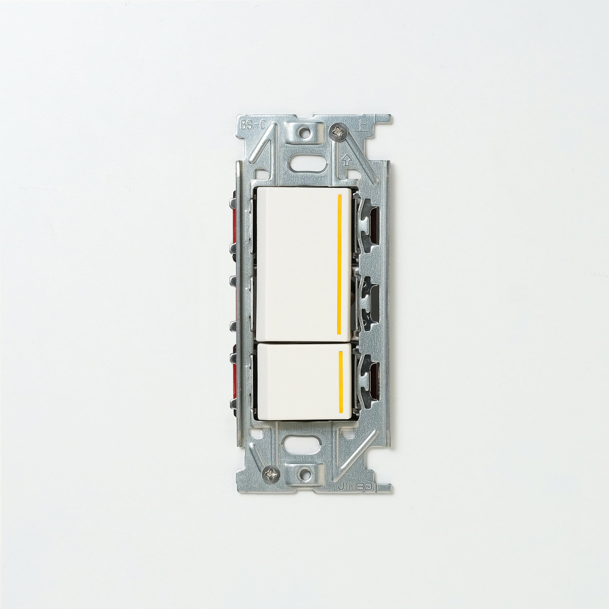 NKシリーズ　片切、3路チェックランプ（オレンジ）スイッチダブル（上段大） １連３口用 ホワイト