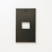 コンセンティック マットブラック プレート１連１口用 