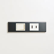 ステンレス（ブラック）家具用プレート<br>+ パナソニック 埋込スイッチ シングル ホワイト <br>+ NK 埋込コンセント ホワイト