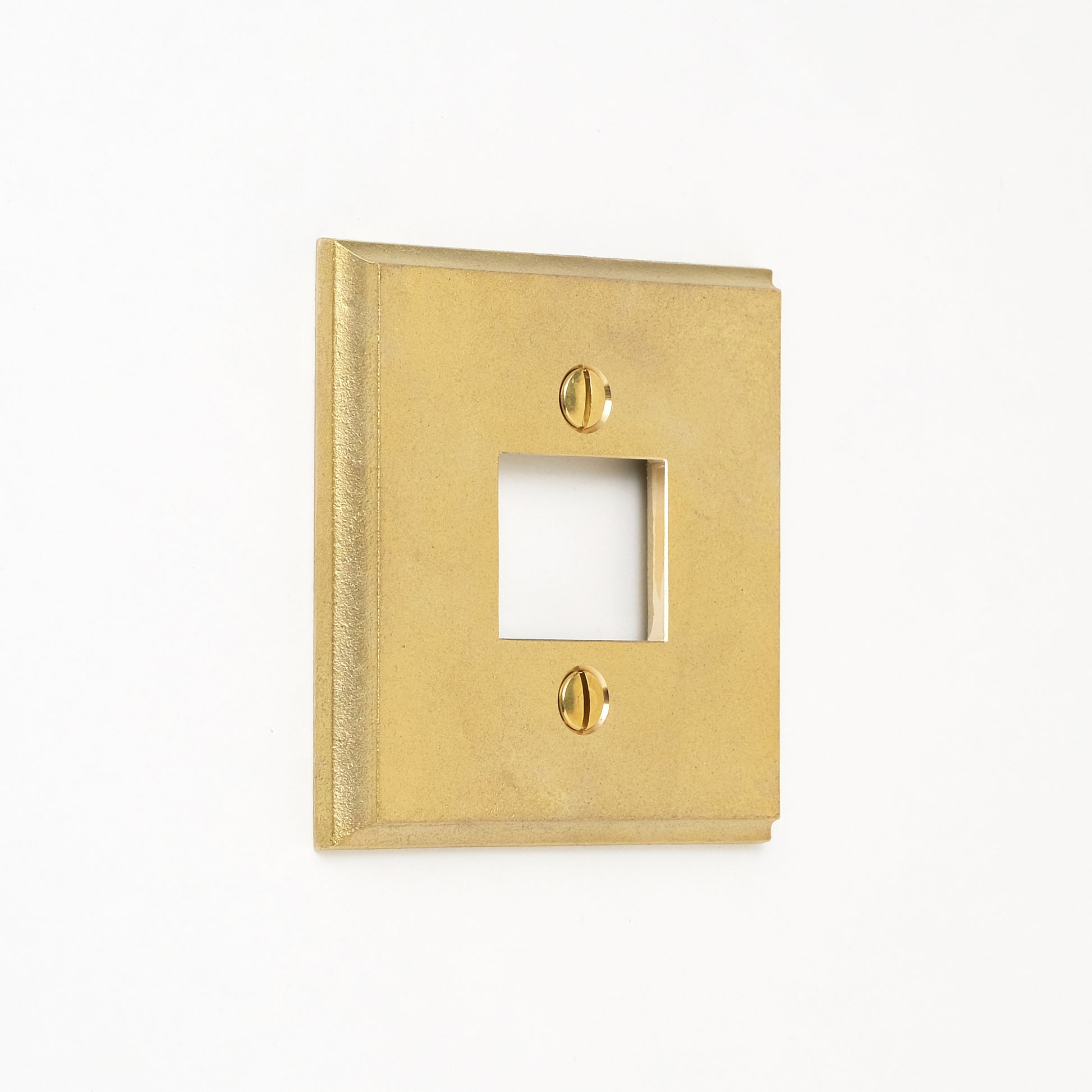 フタガミ プレート 真鍮 半連１口用　四角