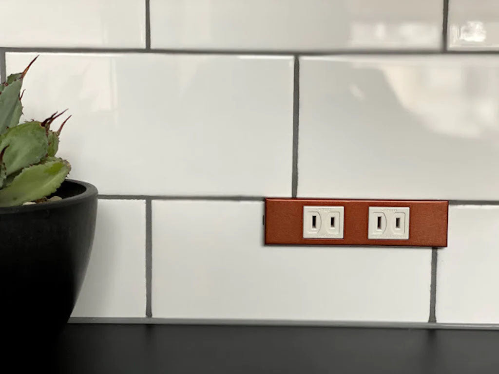 コンセンティック 銅色 家具用プレート２口用 