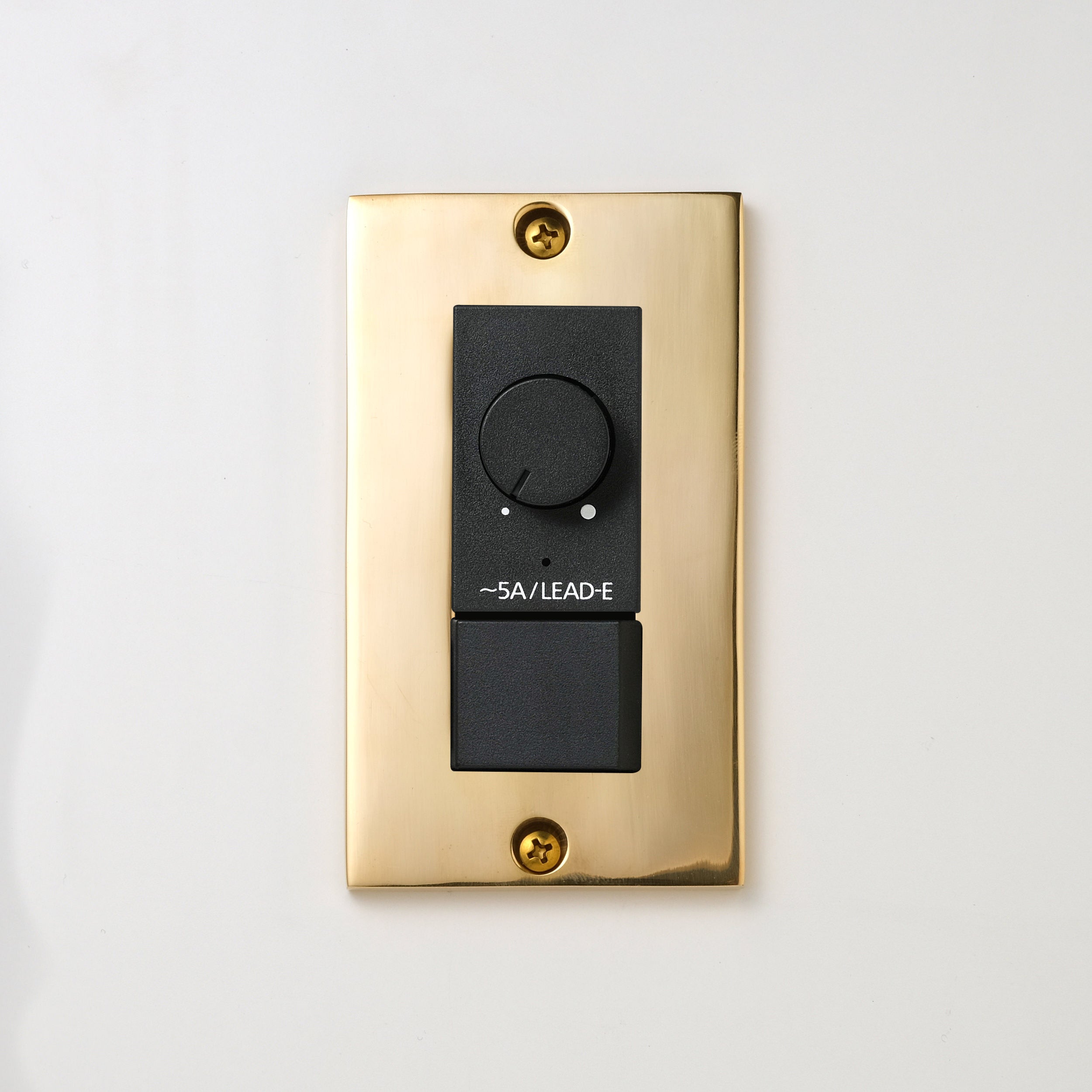 真鍮砂型鋳造（磨き）プレート <br>+ NK 正位相制御方式ライトコントロール＋片切、3路スイッチ　 ブラック