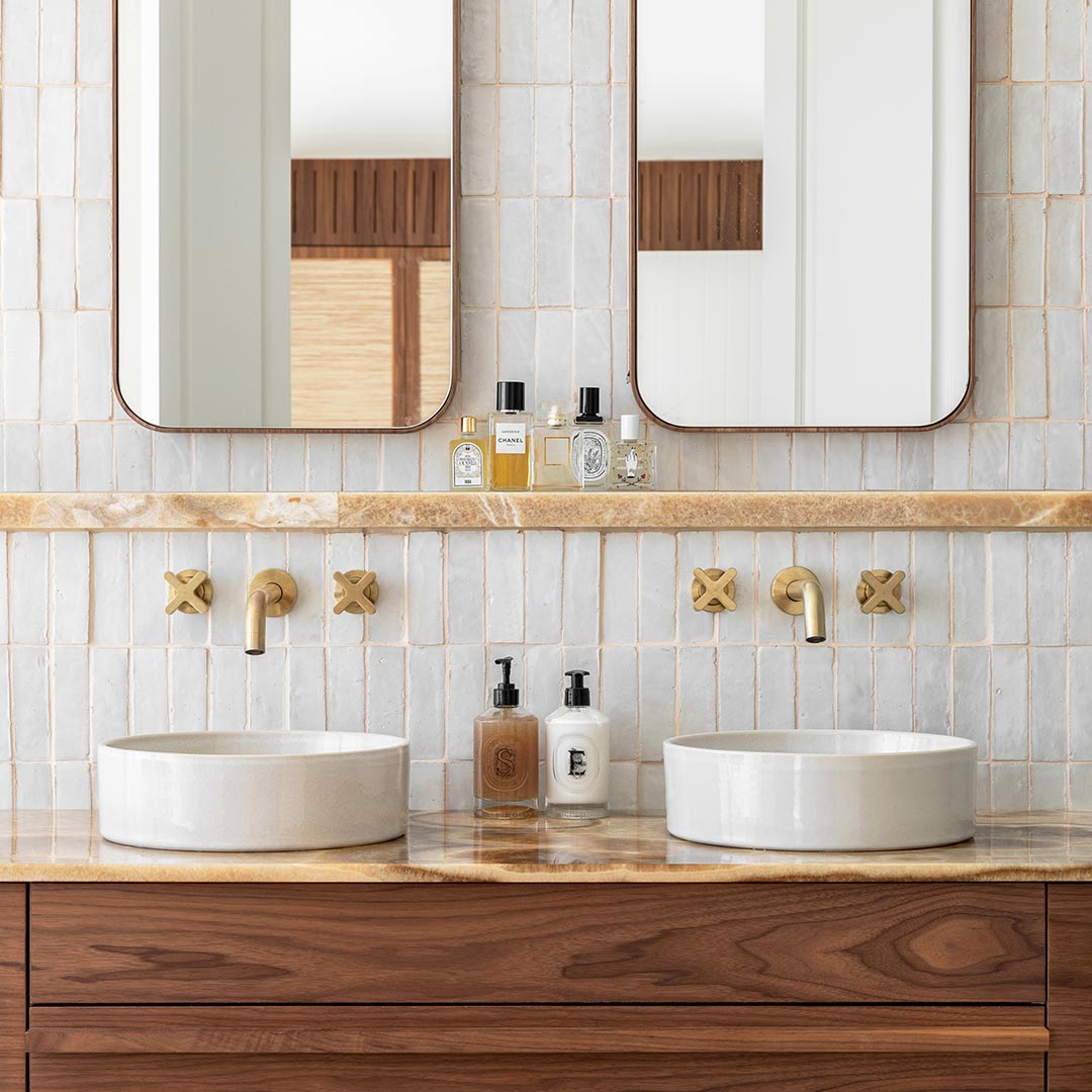 壁付混合水栓口（混合水栓用ハンドル別売）真鍮