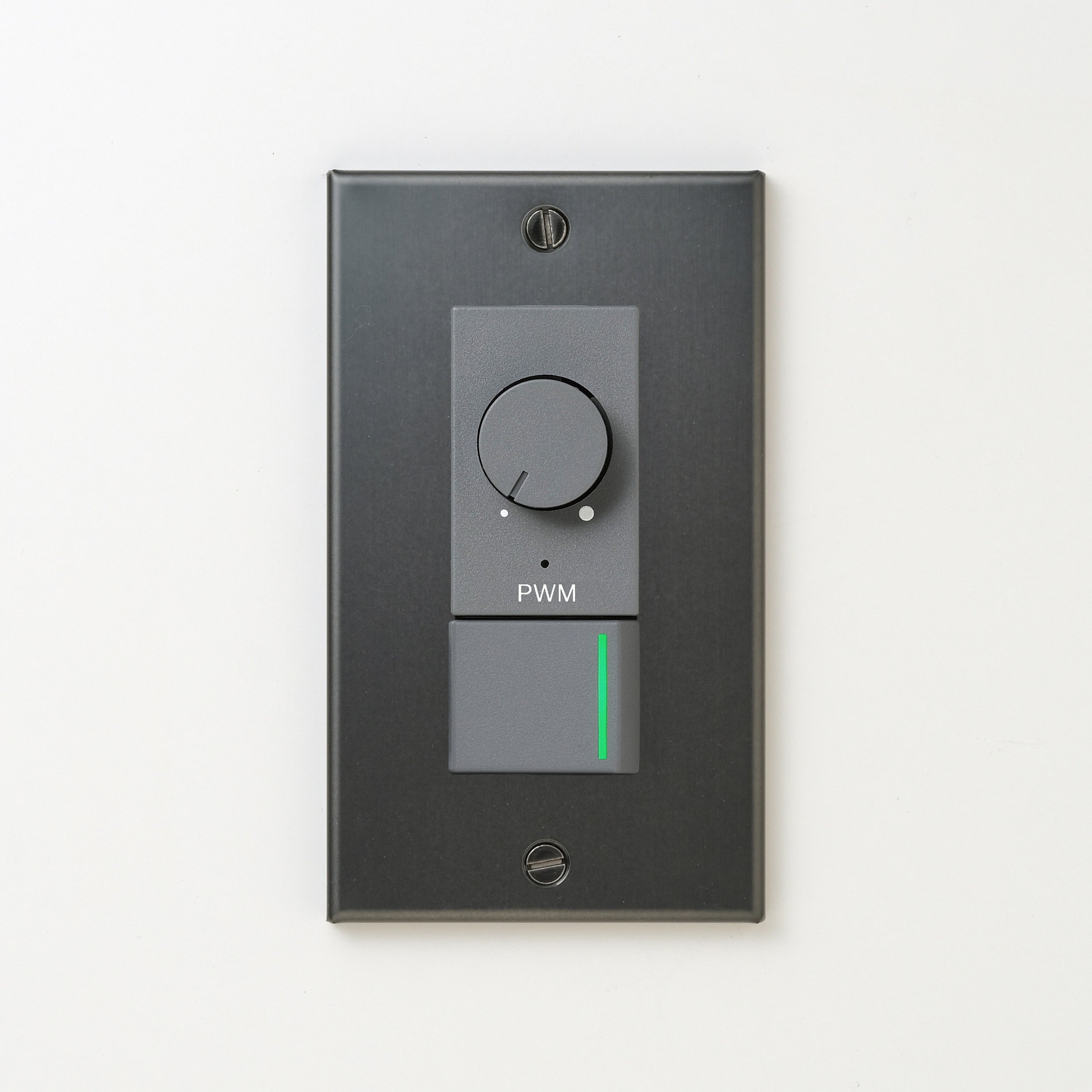 ステンレス（マットブラック）プレート <br>+ NK PWM制御方式(1ch)ライトコントロール＋片切、3路ガイドランプ（グリーン）スイッチ　 グレー