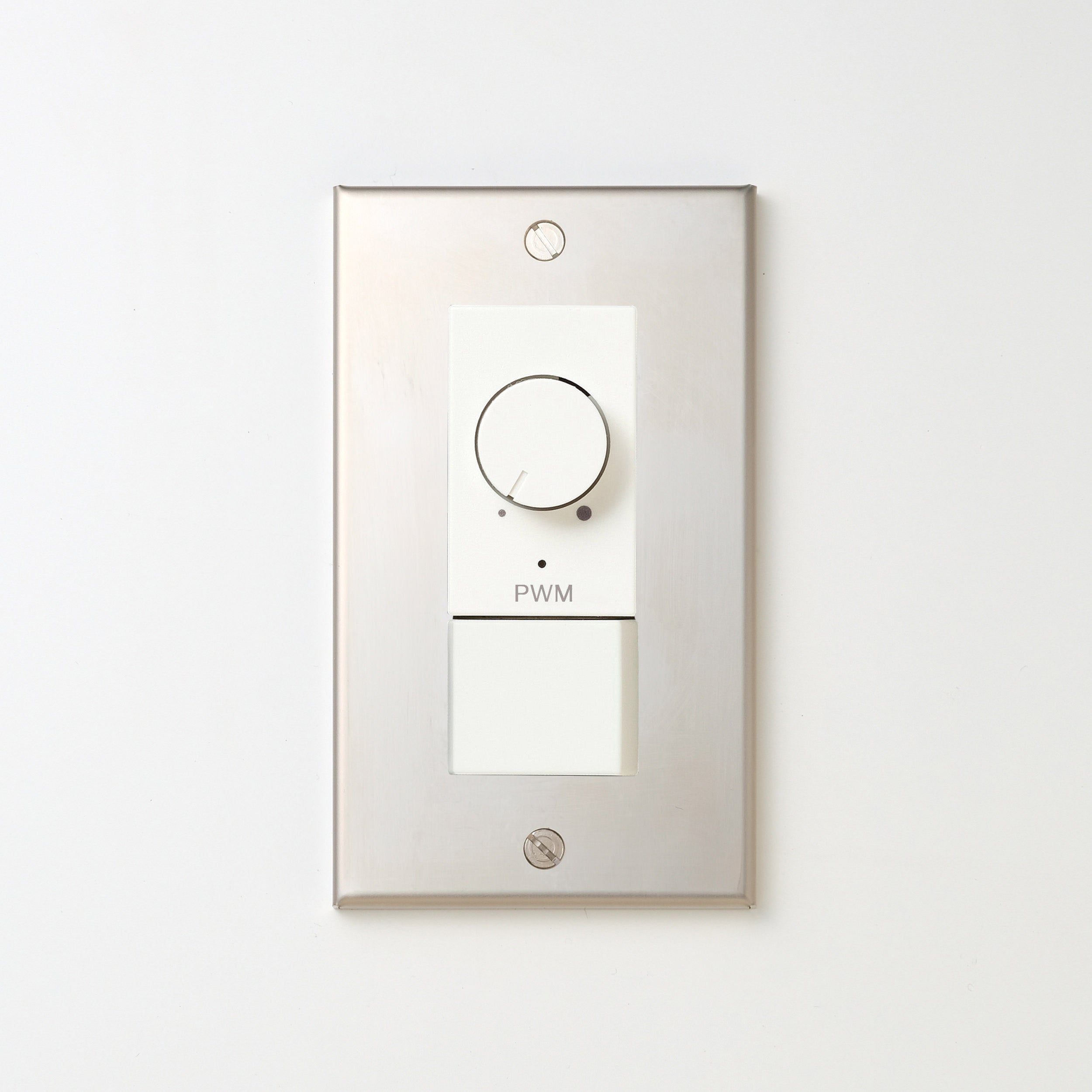 ステンレス素地 プレート <br>+ NK PWM制御方式(1ch)ライトコントロール＋片切、3路スイッチ　 ホワイト