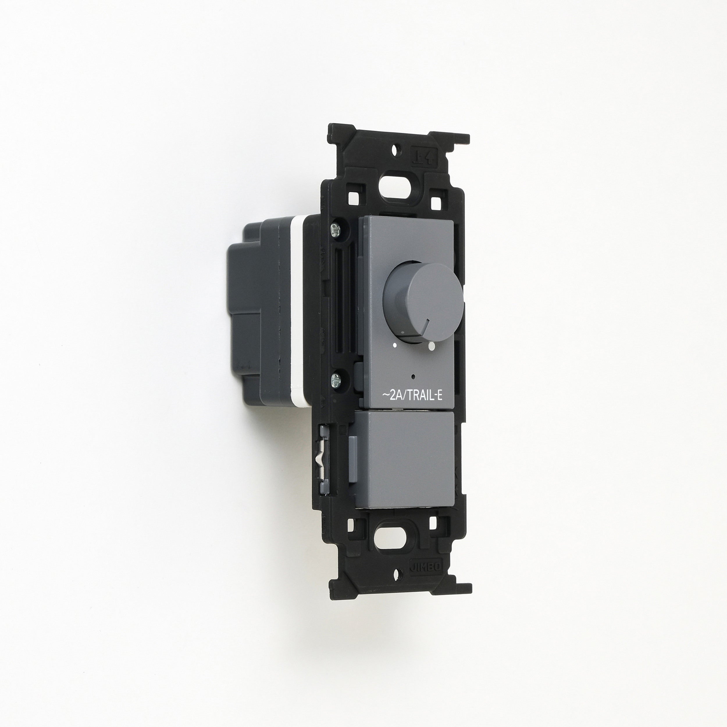 NKシリーズ　逆位相制御方式ライトコントロール＋ブランクチップ付　１連３口用 グレー