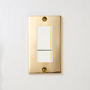 真鍮砂型鋳造（磨き）プレート <br>+ NK 片切、3路チェックランプ（オレンジ）スイッチダブル（上段大）  ホワイト