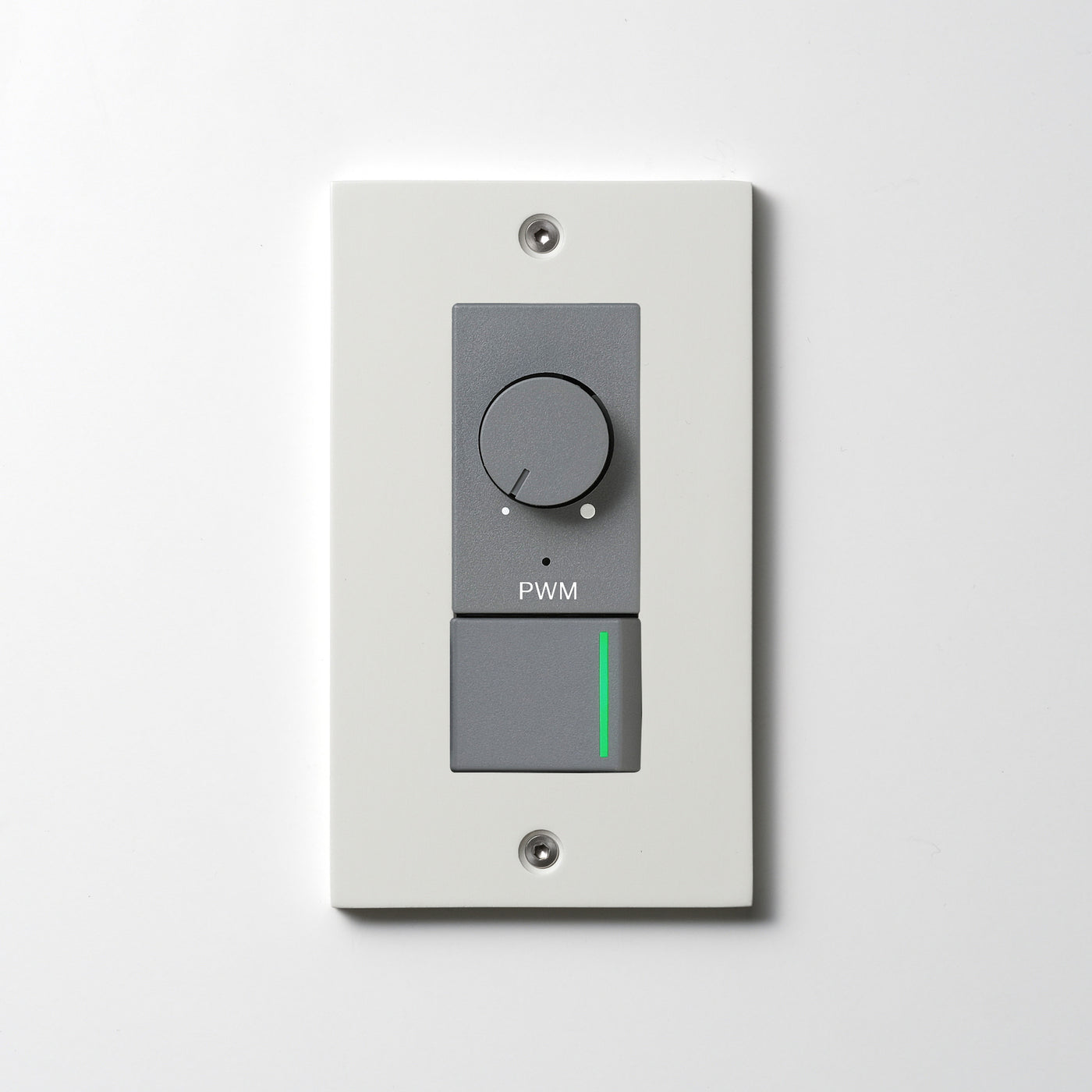 アルミダイキャスト（ホワイト）プレート  <br>+ NK PWM制御方式(1ch)ライトコントロール＋片切、3路ガイドランプ（グリーン）スイッチ　 グレー