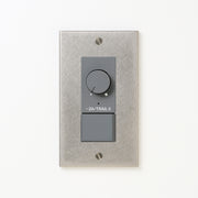 ステンレス（バイブレーション）プレート <br>+ NK 逆位相制御方式ライトコントロール＋片切、3路スイッチ　 グレー