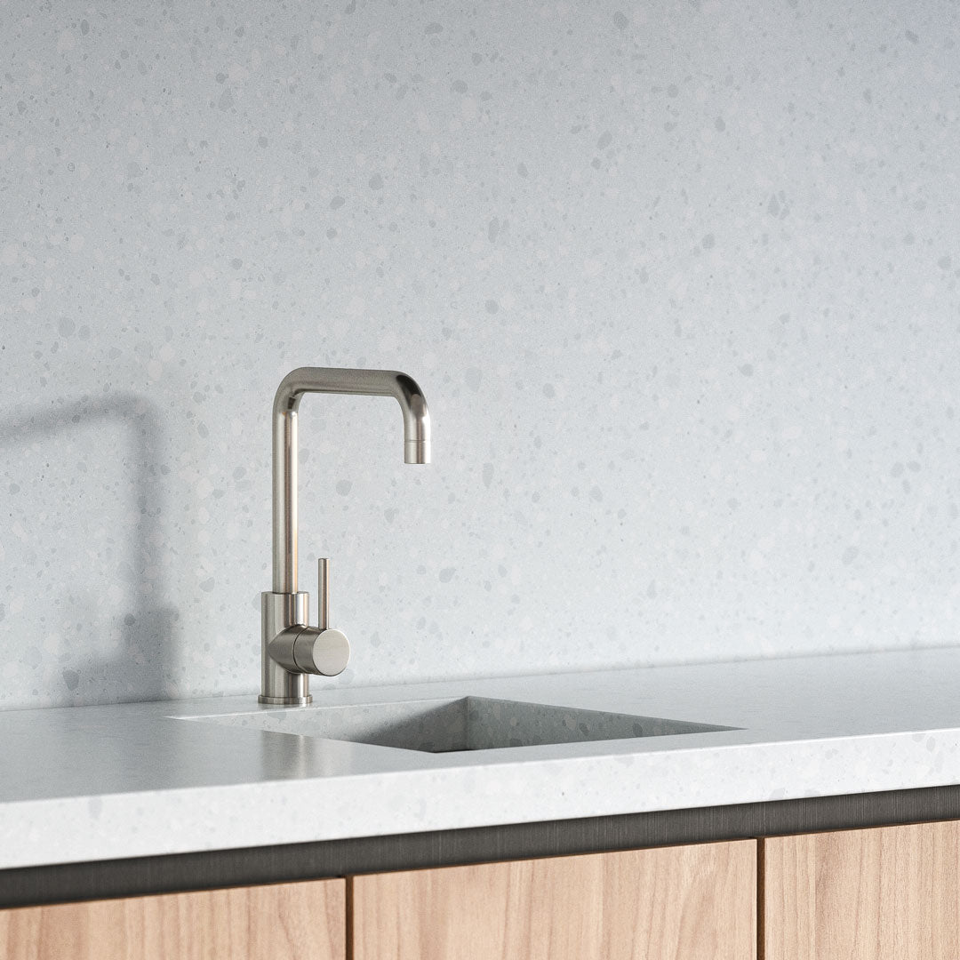 エデン・台付き1穴 キッチン用混合水栓 ニッケル