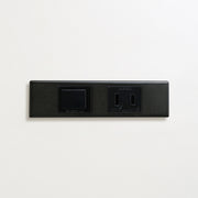 ステンレス（マットブラック）家具用プレート<br>+ パナソニック 埋込スイッチ シングル ブラック <br>+ NK 埋込コンセント ブラック