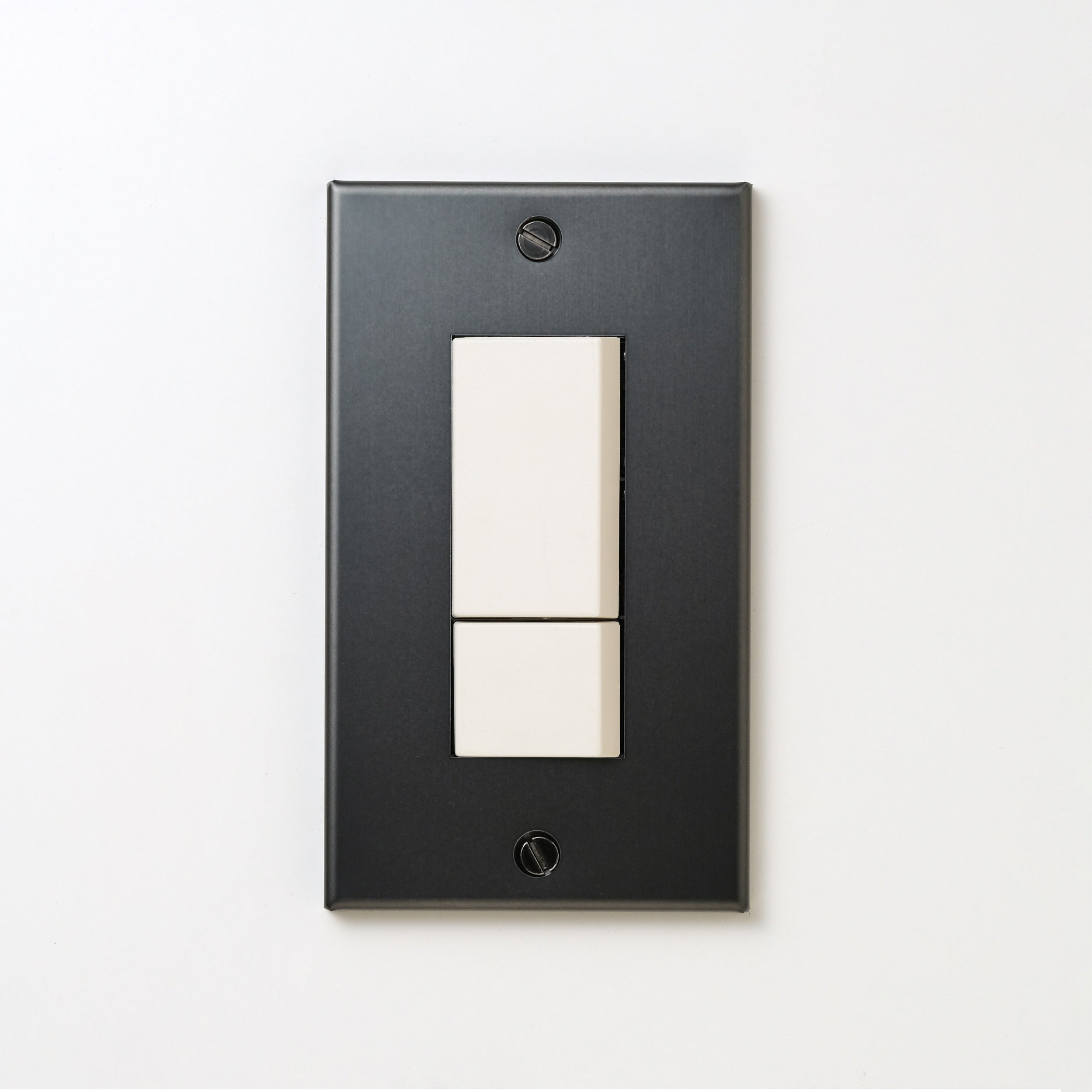 ステンレス（マットブラック）プレート <br>+ NK スイッチダブル ホワイト