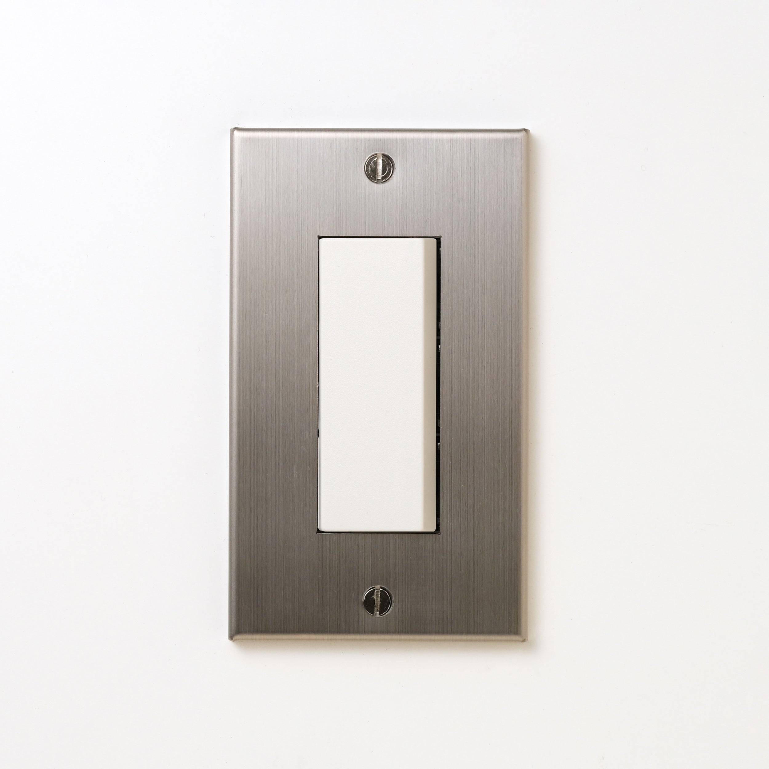 ステンレス（ヘアライン） プレート <br>+ NK スイッチシングル ホワイト