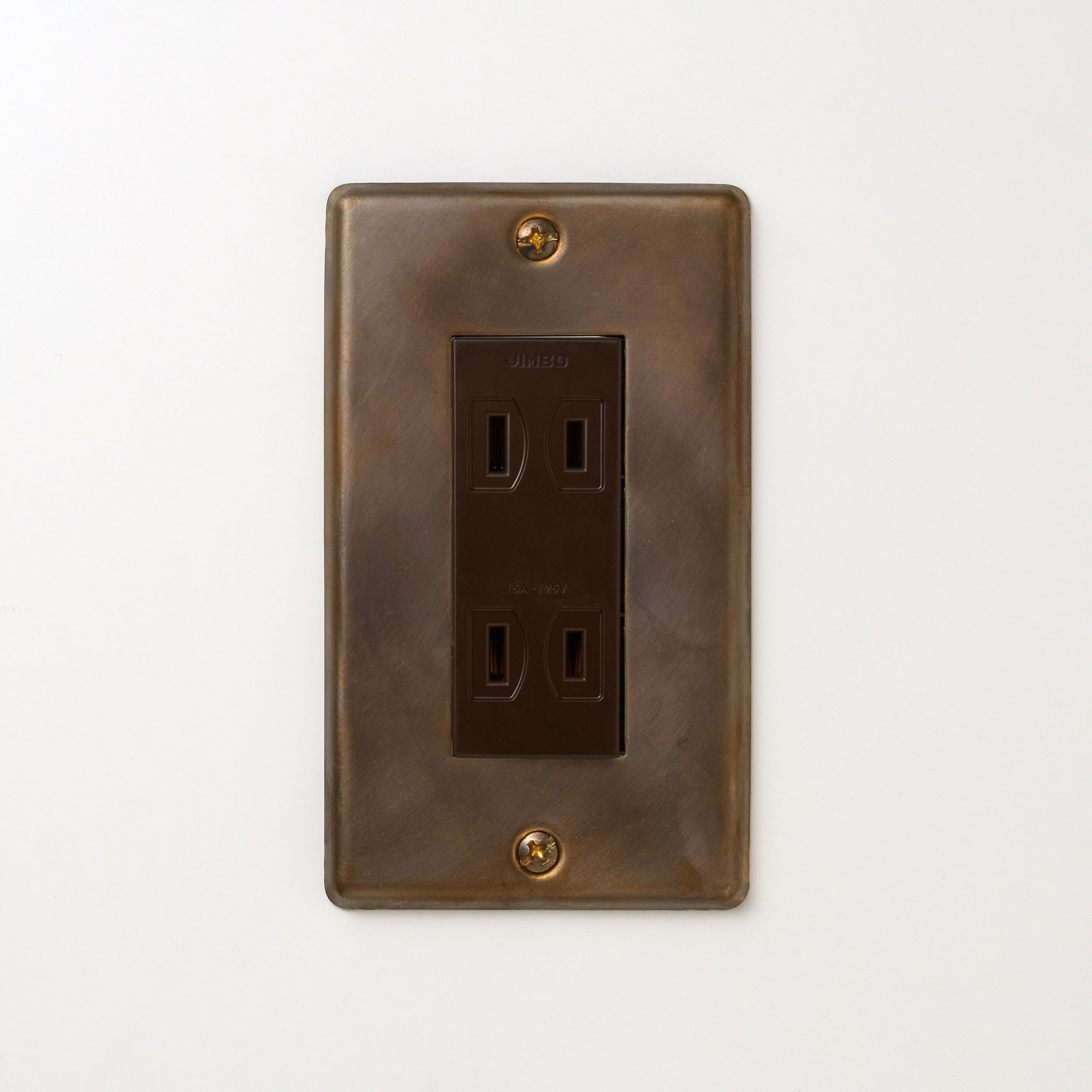 真鍮（燻し） プレート <br>+ NK ダブルコンセント チョコ