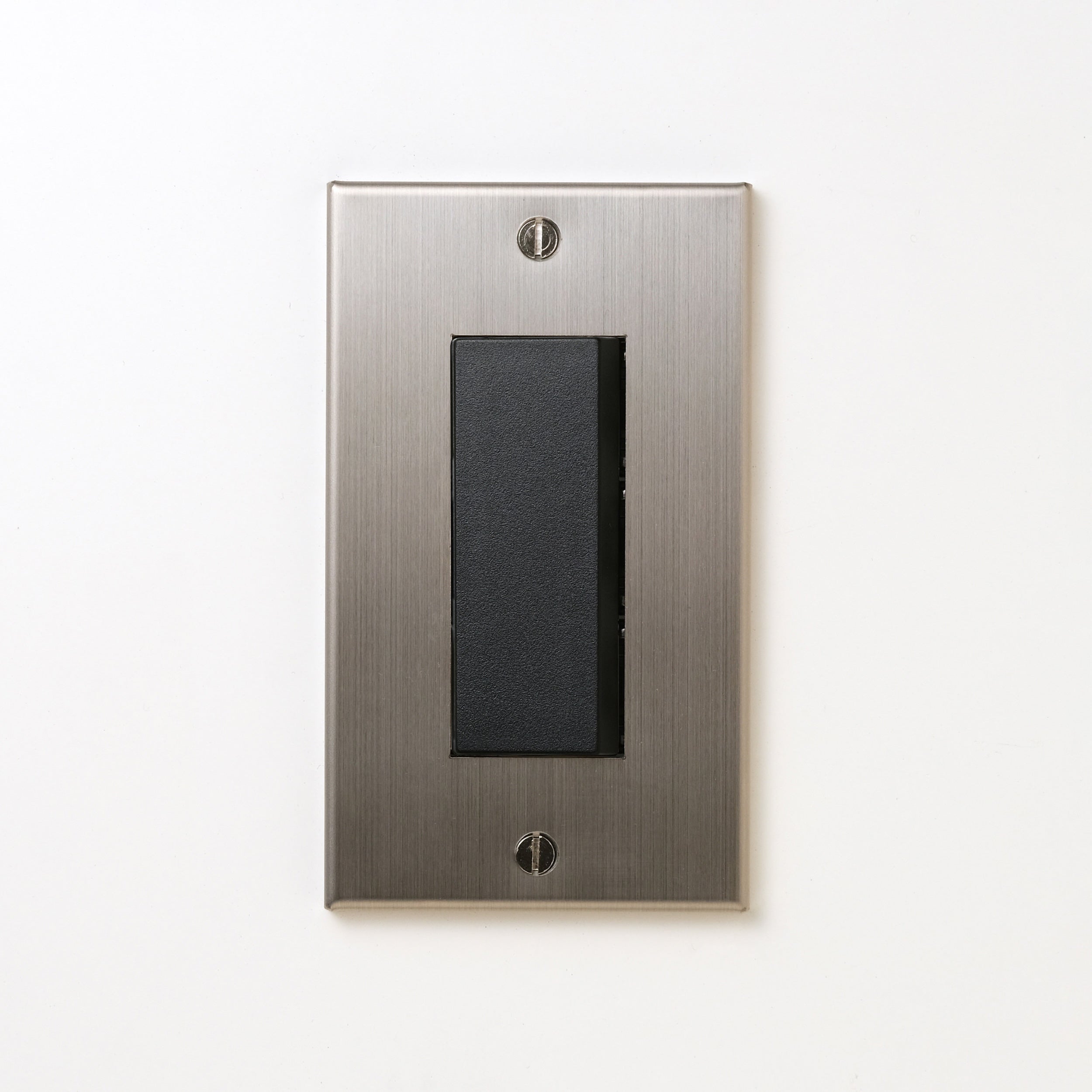 ステンレス（ヘアライン） プレート <br>+ NK スイッチシングル ブラック