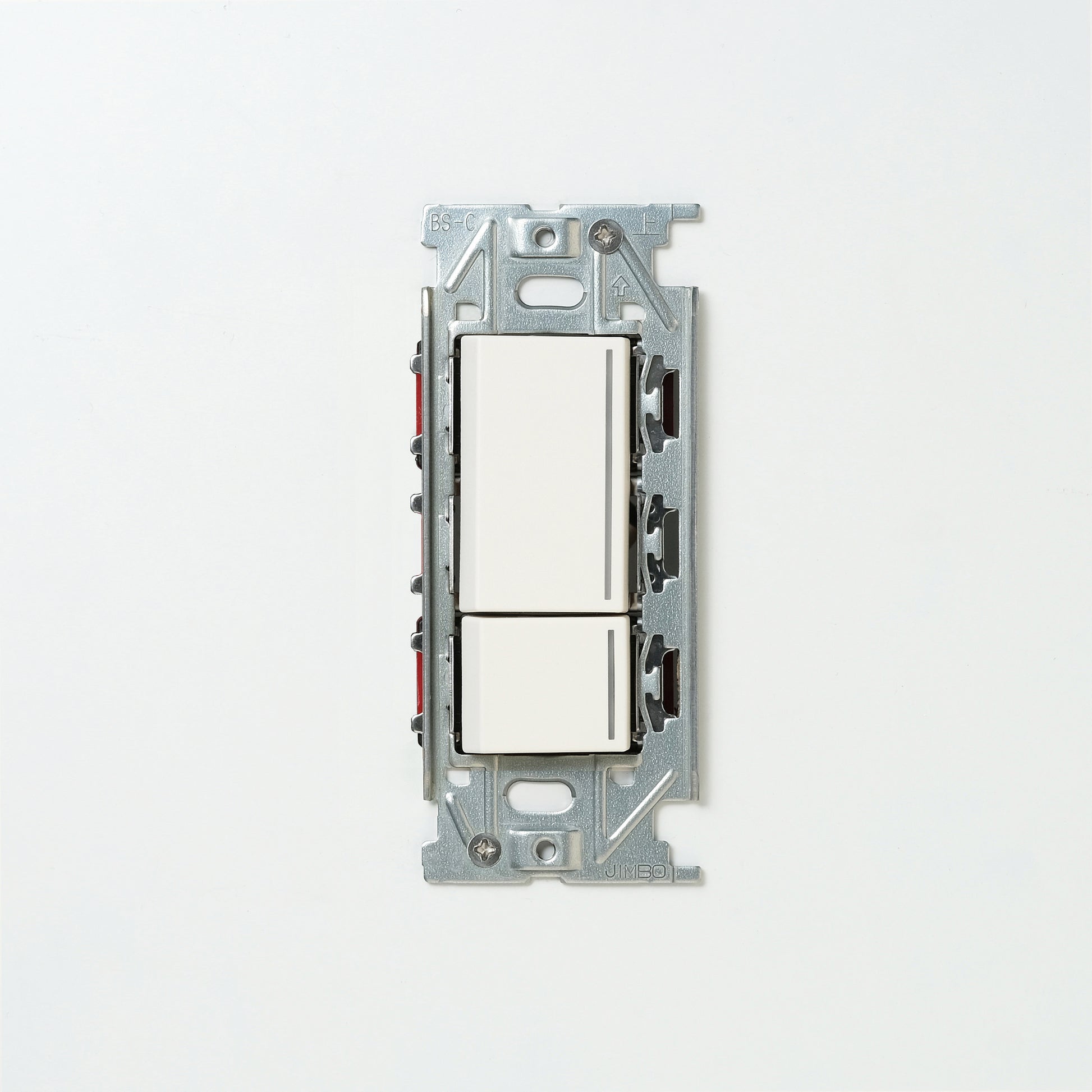 NKシリーズ　片切、3路ガイドランプ（グリーン）スイッチダブル（上段大） １連３口用 ホワイト