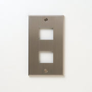 コンセンティック ステンレスヘアライン プレート１連２口用 