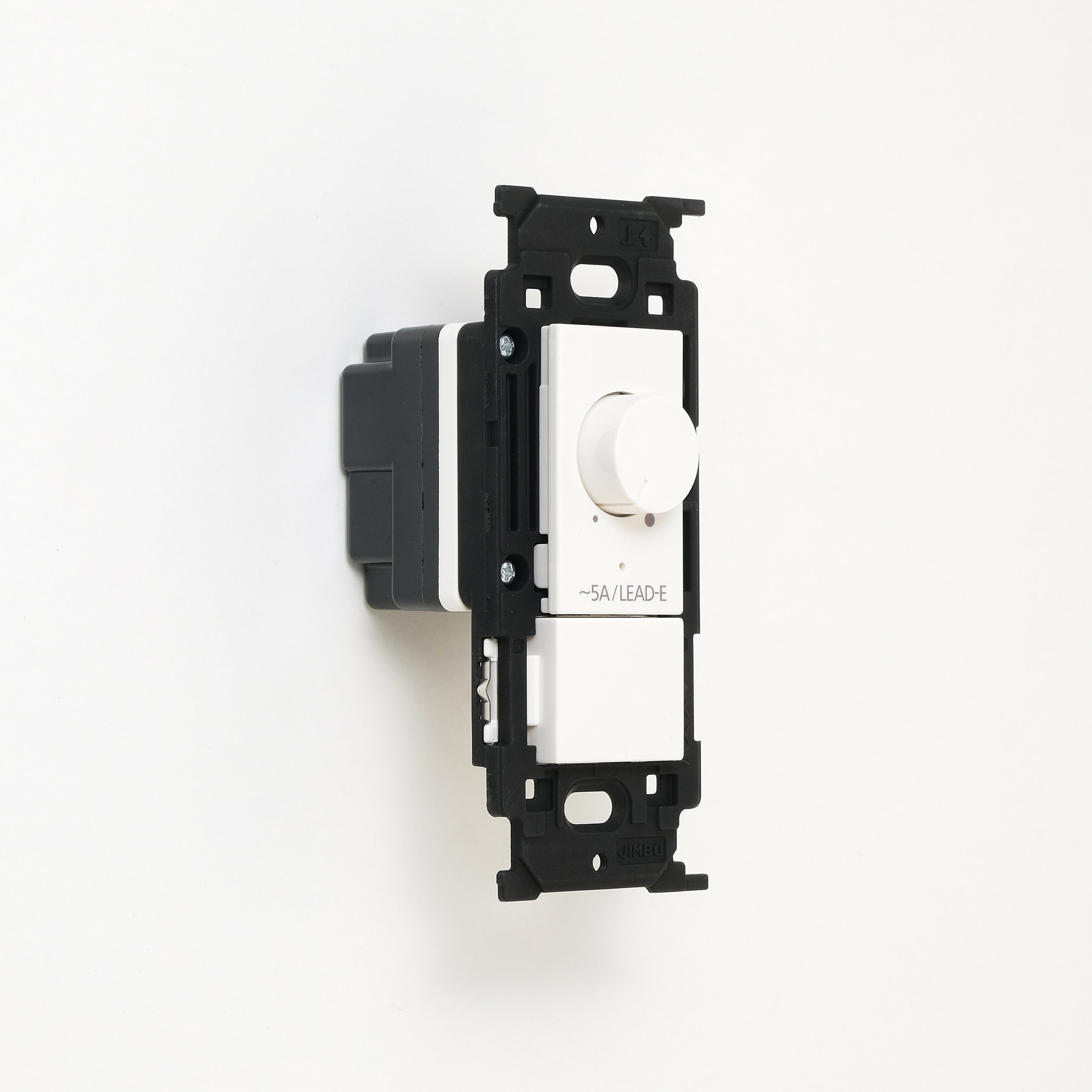 NKシリーズ　正位相制御方式ライトコントロール＋ブランクチップ付　１連３口用 ホワイト