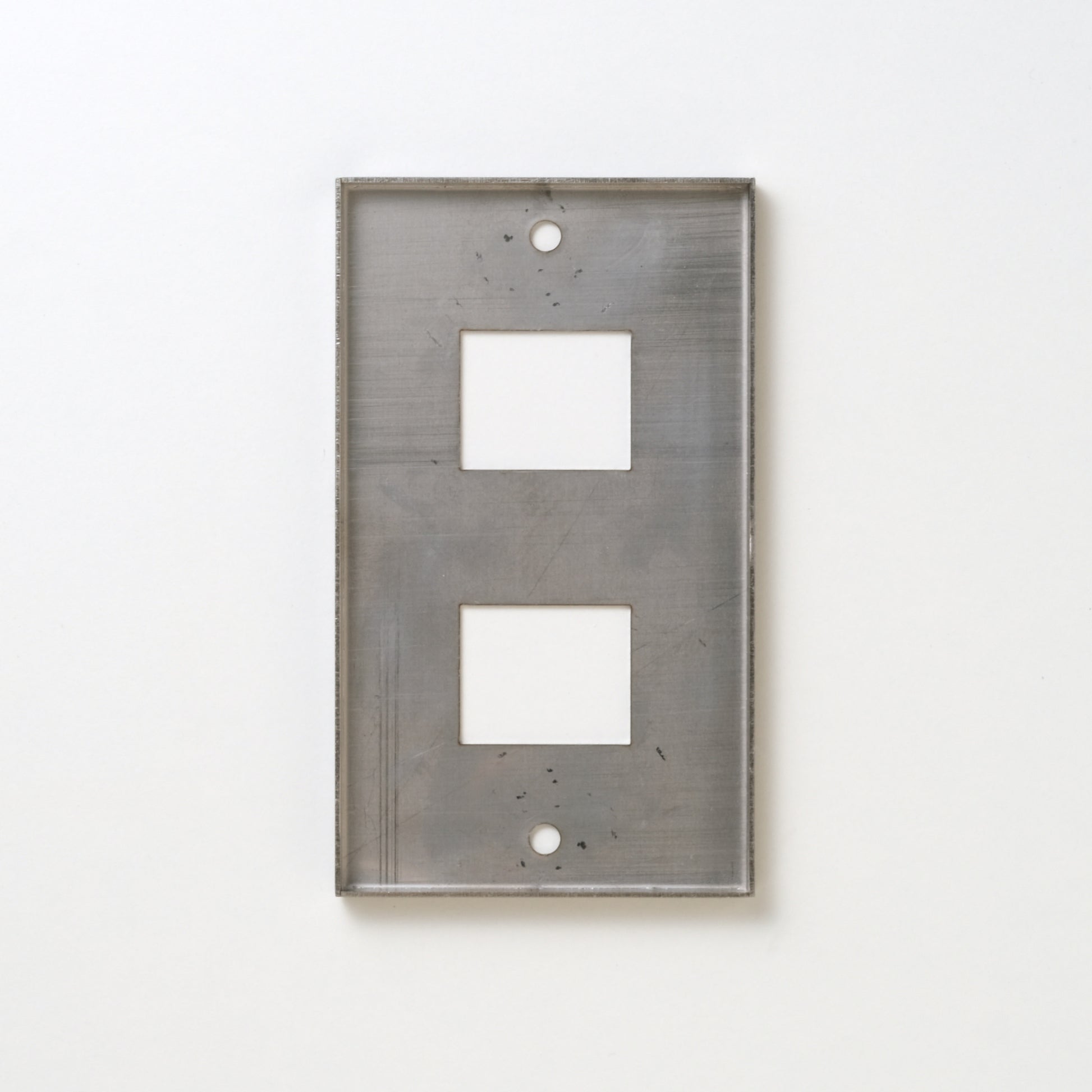 コンセンティック ステンレスバイブレーション プレート１連２口用 