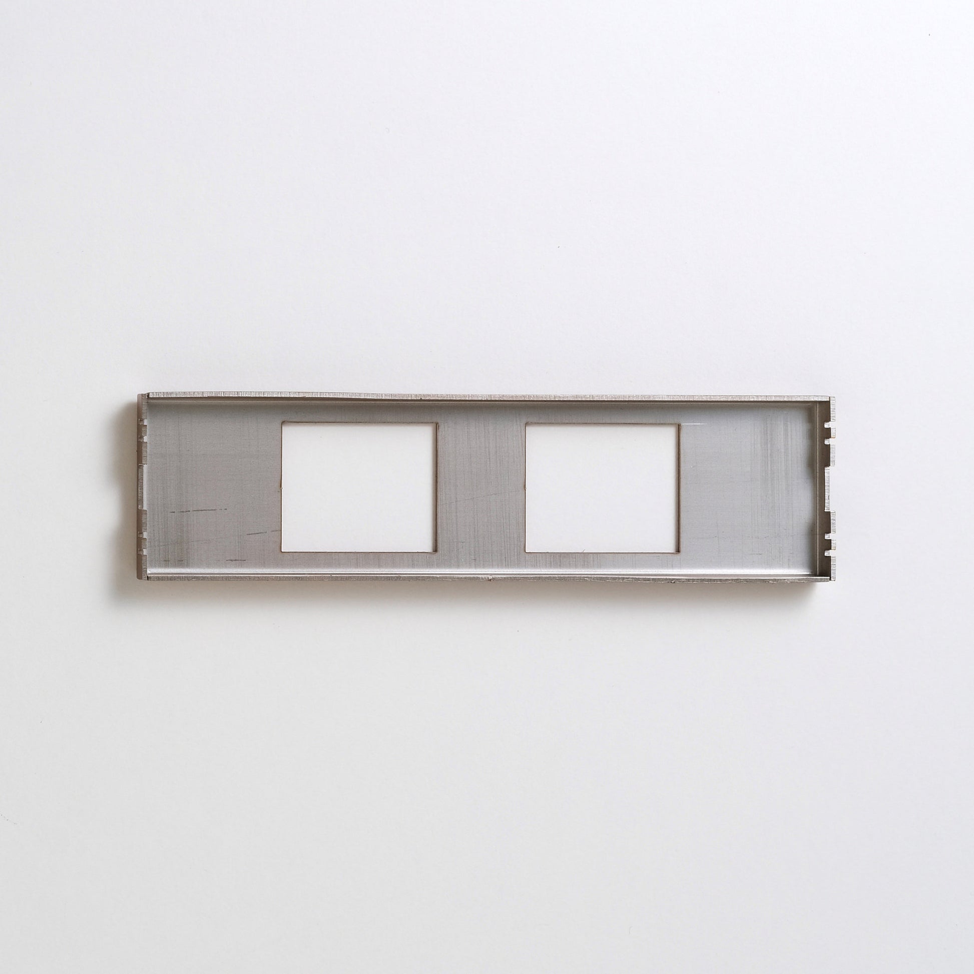 コンセンティック 銅色 バイブレーション 家具用プレート２口用 