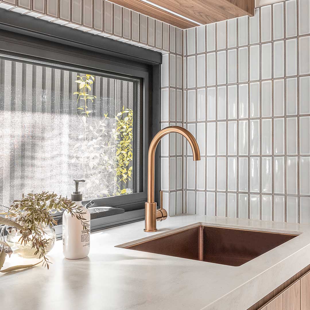 エリシアン・台付1穴 キッチン用混合水栓 銅