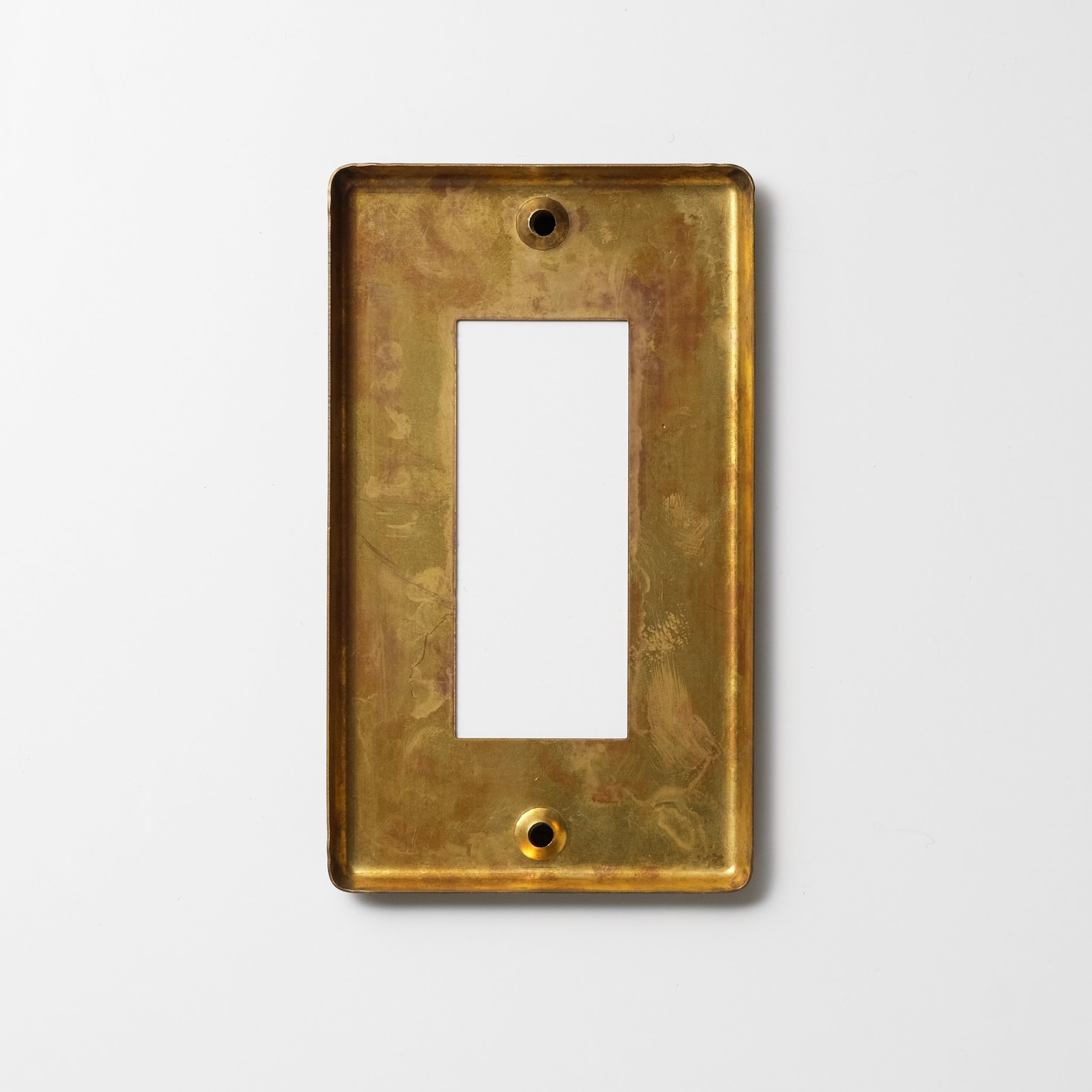 OHM 真鍮メッキエイジング プレート１連３口用 