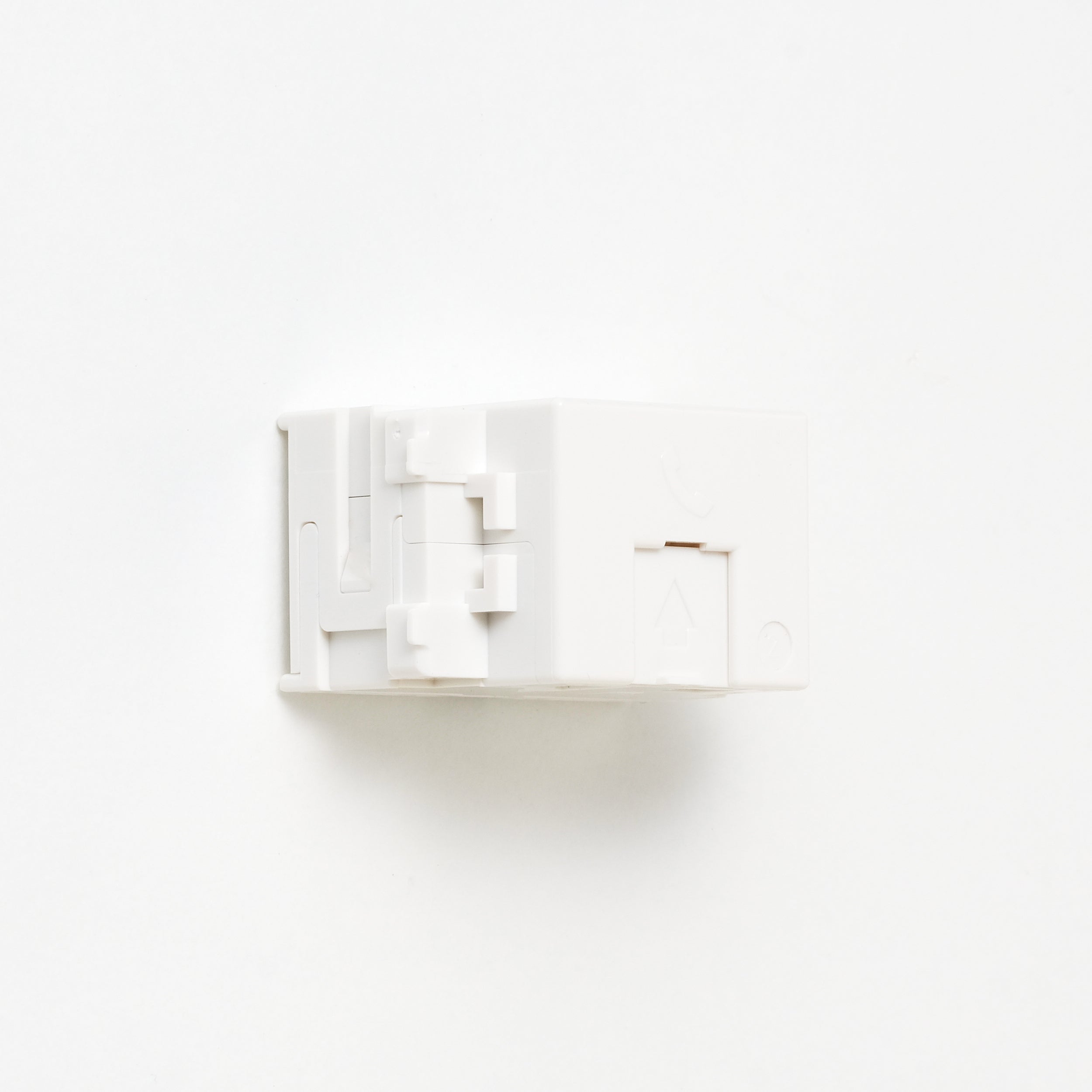 NKシリーズ　埋込モジュラジャック6極2心　ホワイト