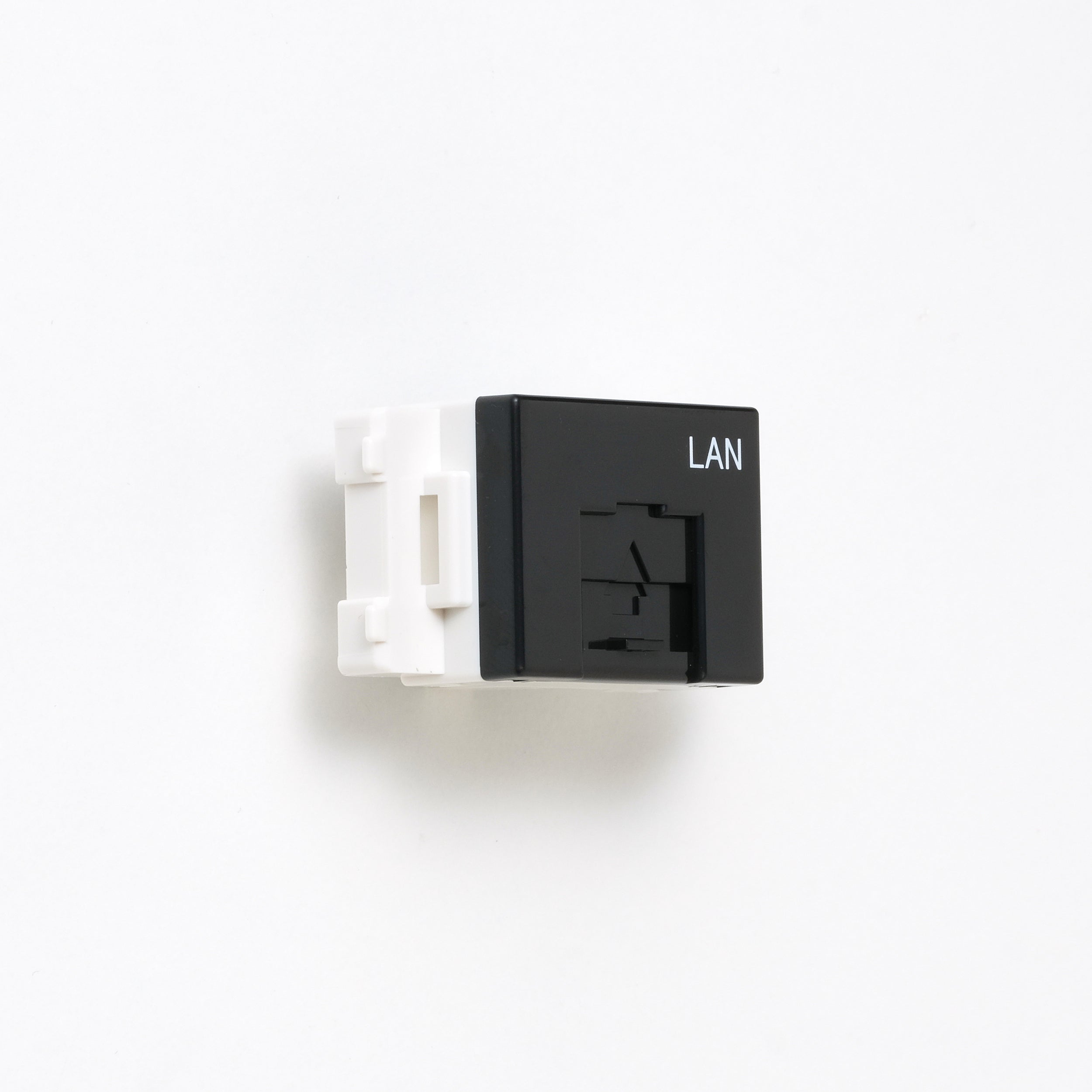 NKシリーズ　埋込モジュラジャック8極8心　ブラック