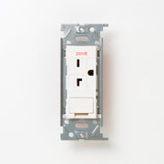 NKシリーズ　埋込アースターミナル付接地15A、20Aコンセント 250V　ホワイト